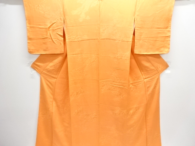 未使用品　逆雲取りに樹木模様織り出し色無地着物